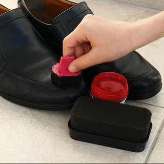 5 نصائح ذهبية للحفاظ على أحذية فالي الفاخرة وكأنها جديدة