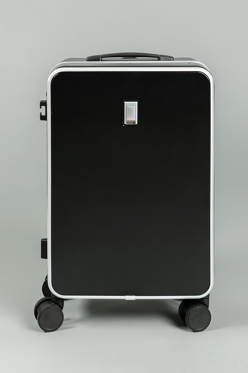 حقيبة سفر بعجلات دوّارة