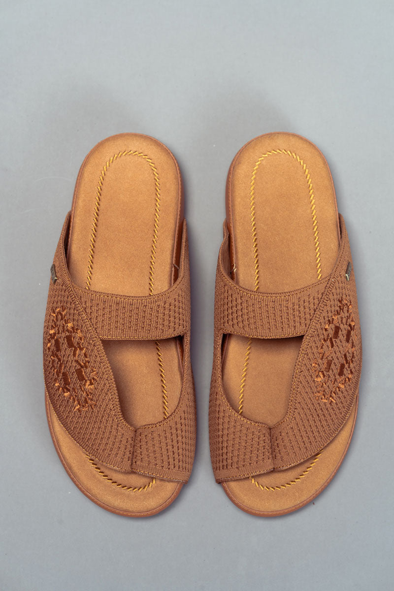 حذاء مريح بنعل مطاطي